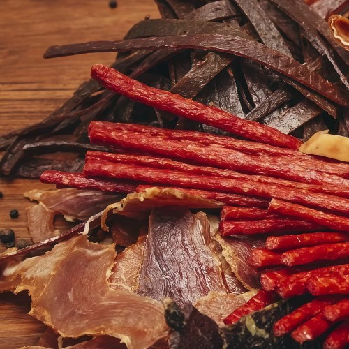 М'ясні снеки