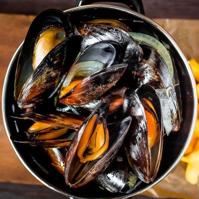 Мідії та коктейлі